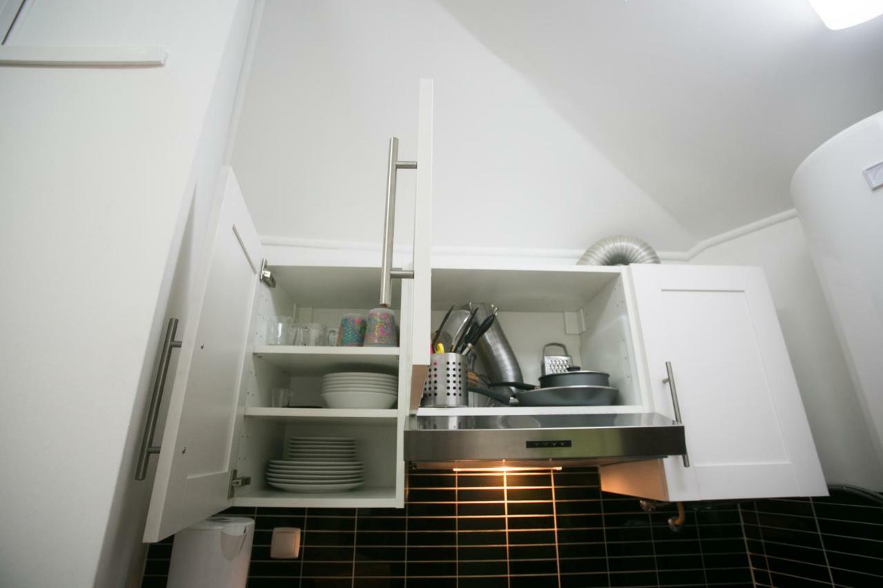 Fantastic Santos Appartment Lisbon Bagian luar foto